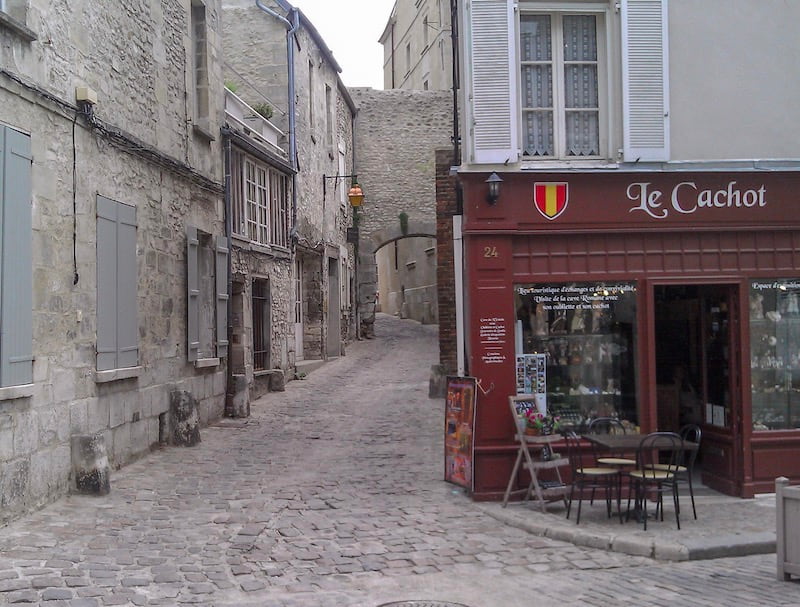 Senlis, France street and restaurant