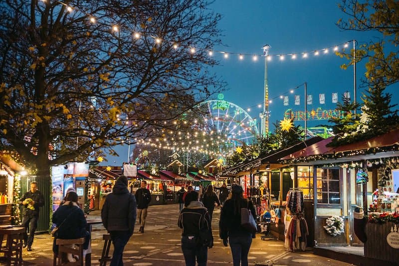 Poeple shopping at the Hyde Park Winter Wonderland festival in London