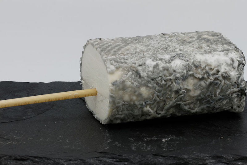 sainte maure de touraine chevre cheese