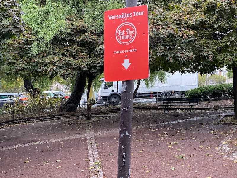 Versailles Bike Tour meeting point sign